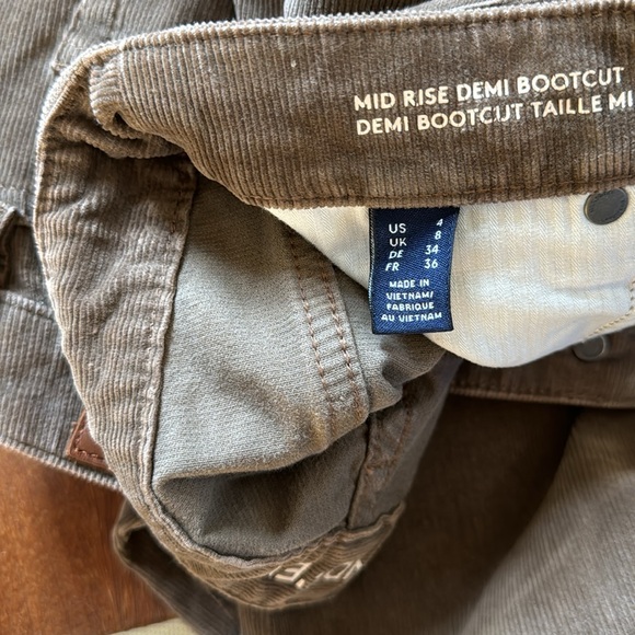 Corduroy pants - Picture 4 of 4